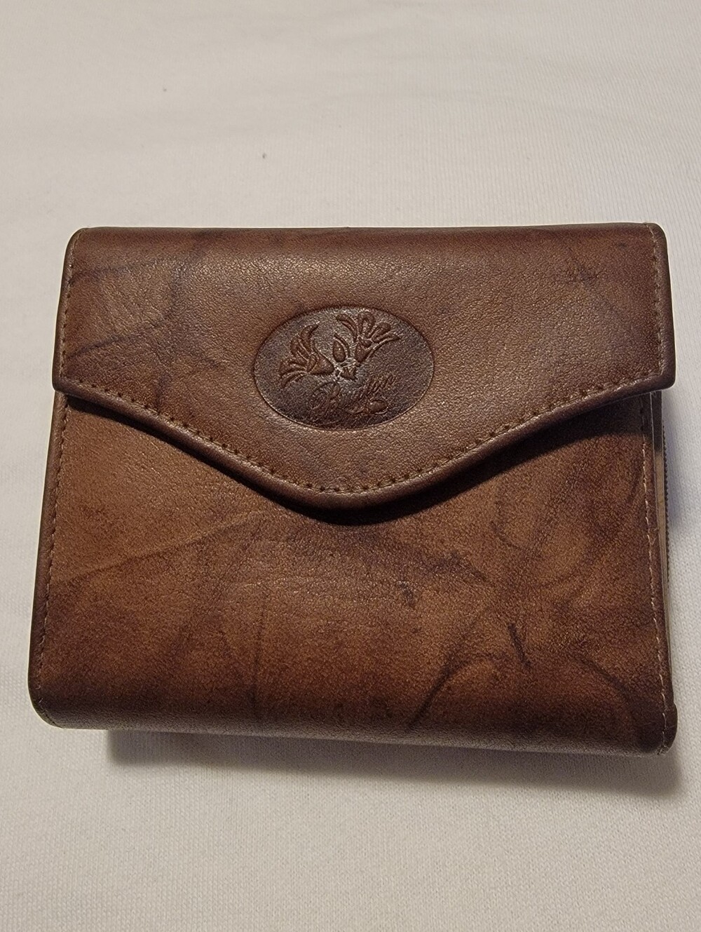 Vintage Buxton Heiress Floral Embossed Leather Wallet - Picture 1 of 6